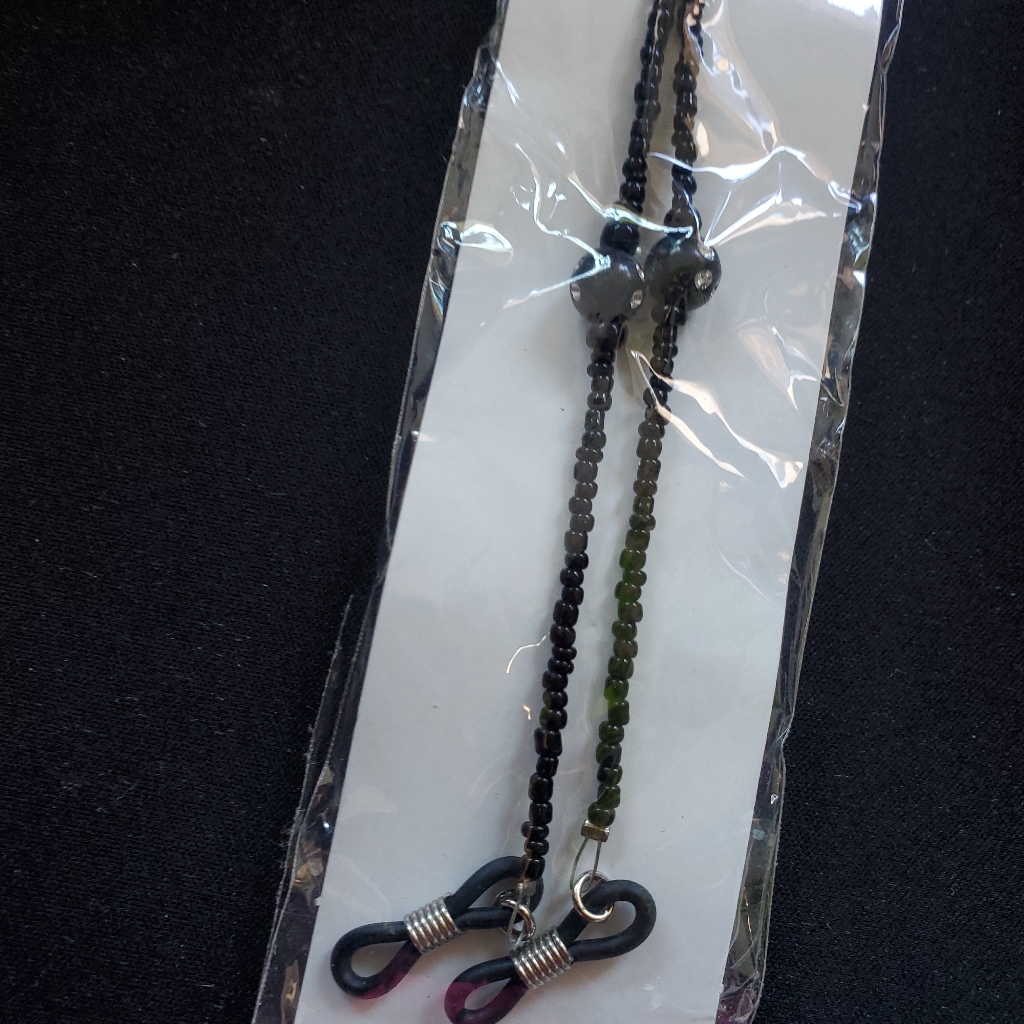 Eyeglasses Holder Necklace.